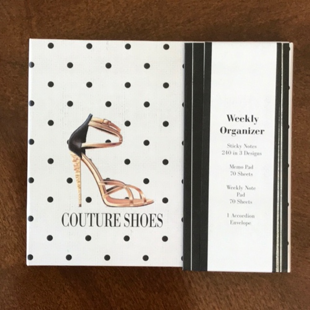 NWT Notebook and Weekly Organizer Set - Picture 2 of 7